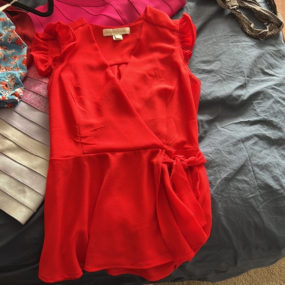 Red Monteau shirt - Picture 3 of 3